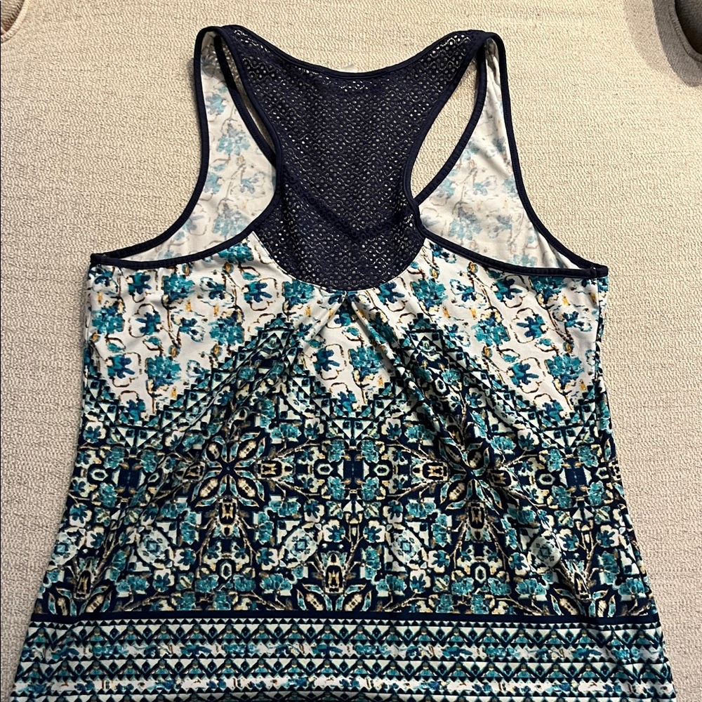 Patterned Racerback V-Neck Tank Top - Teal/White - Picture 5 of 5